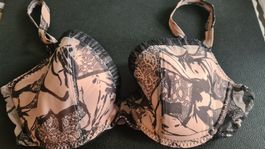 Damen BH Spitzen BH Grösse D85 von IMPLICITE