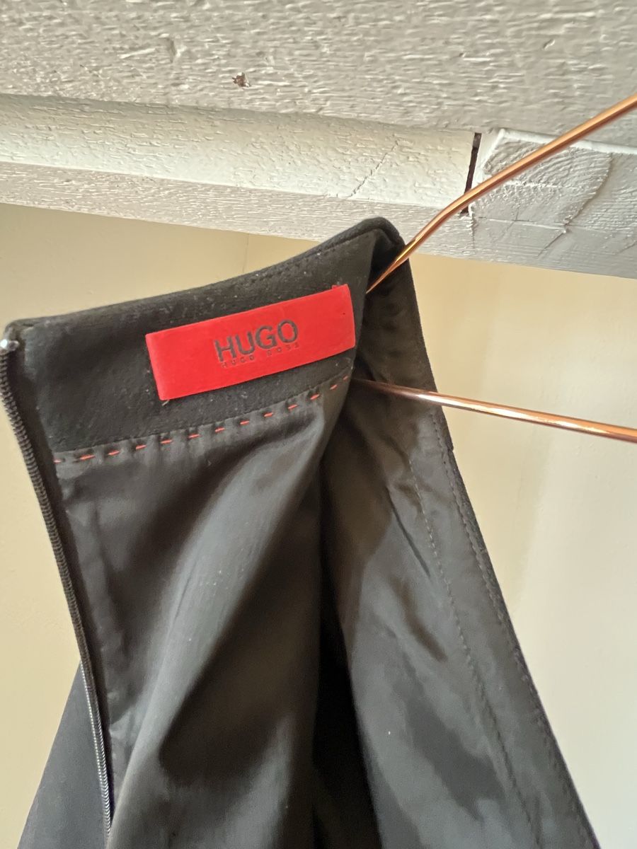 Hugo Boss Vestiti: Kleid von HUGO BOSS in Grösse 34 – Usato da Basel venduto da barracuda360 3