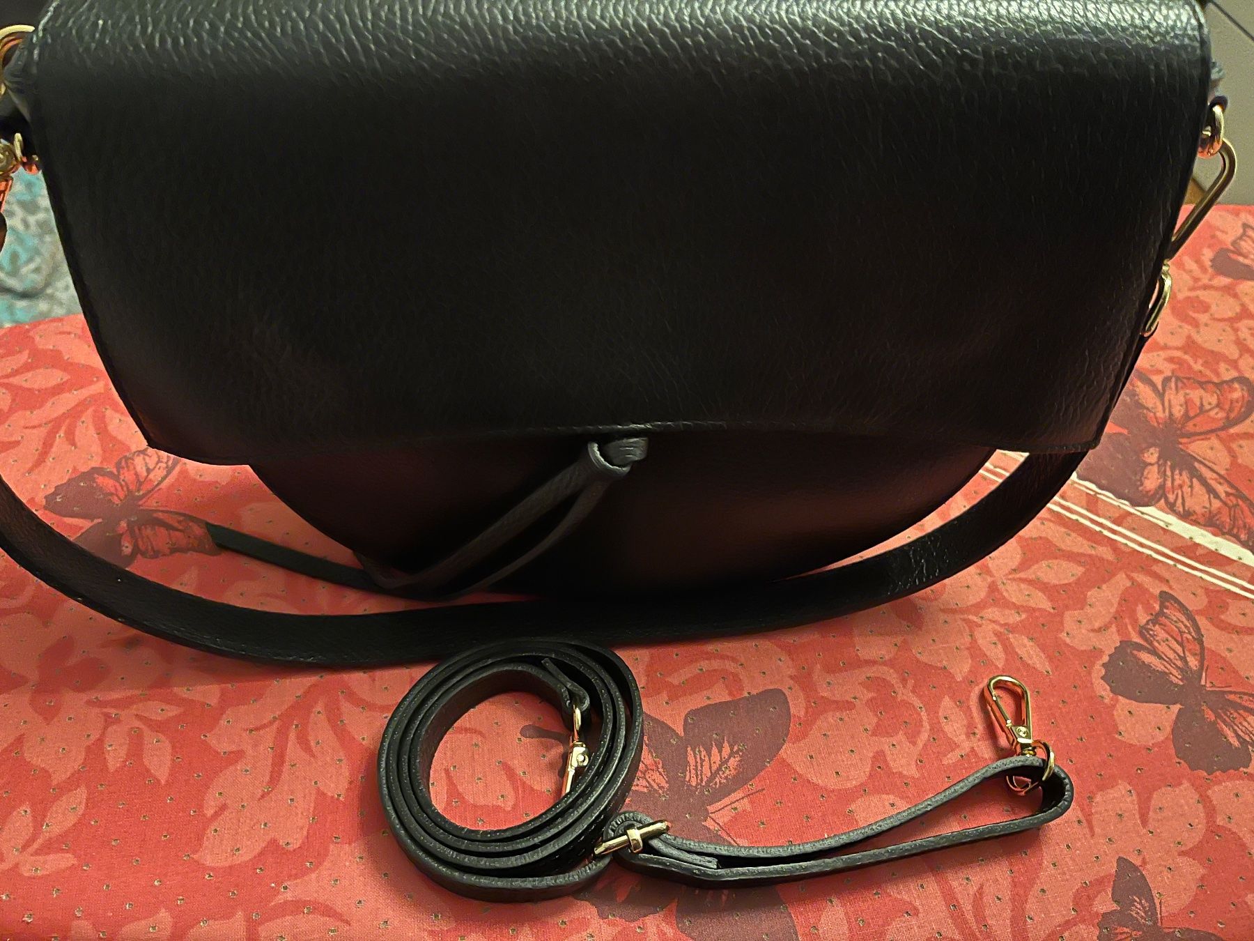 Borse da donna: Sac en cuir noir – Usato da Fully venduto da Sassa68 2