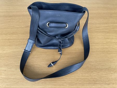 Elegante Ledertasche von Lancel in Dunkelblau - Top Zustand!