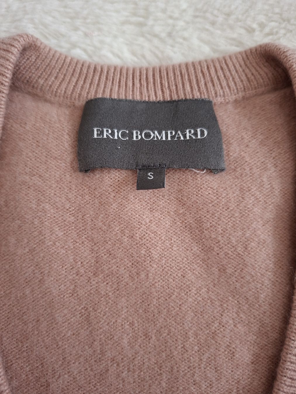 Maglioni & Felpe: Pull en 100% cachemire rose Eric Bombard S – Usato da Renens VD venduto da ser_j2fn 7