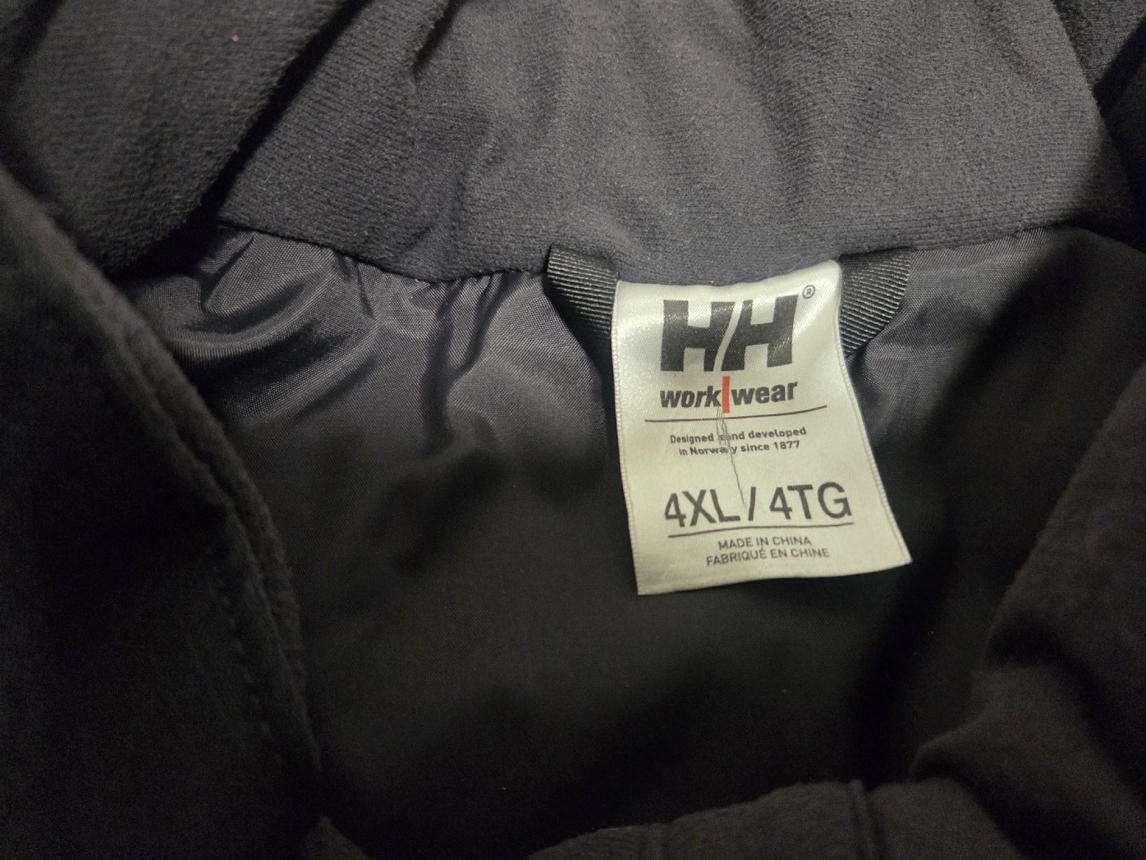 Helly Hansen Jacken: Helly Hansen Oxford Winterjacke – Gebraucht aus Ebnet von Volvo.Power 2