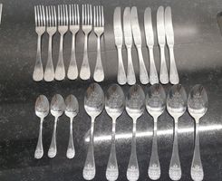 Schönes Besteckset