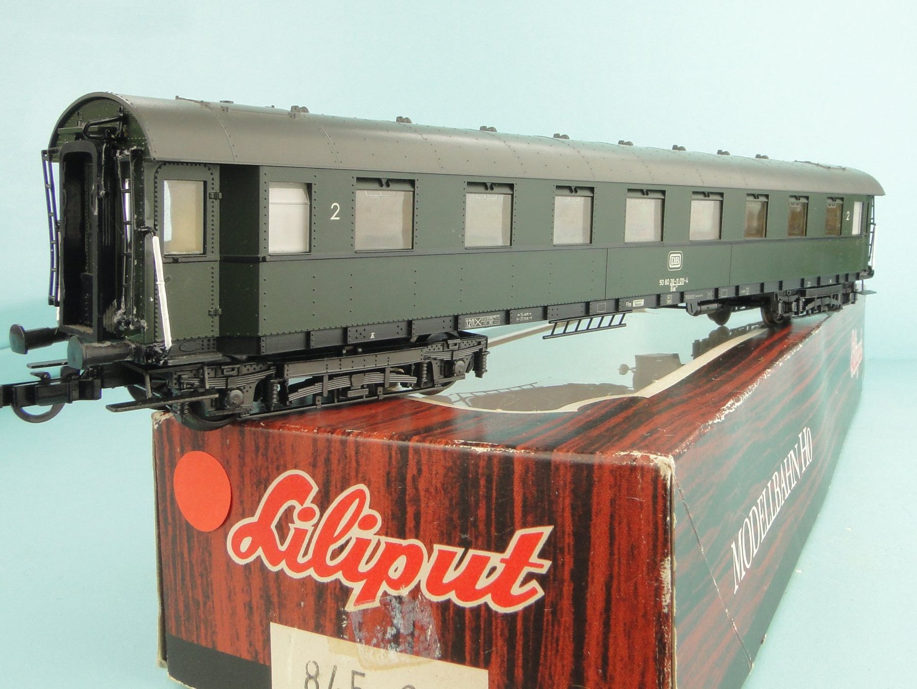 Liliput Modellini di ferrovie: Liliput 845 00 DB Eilzugwagen 2 Kl. – Usato da Bülach venduto da cann11