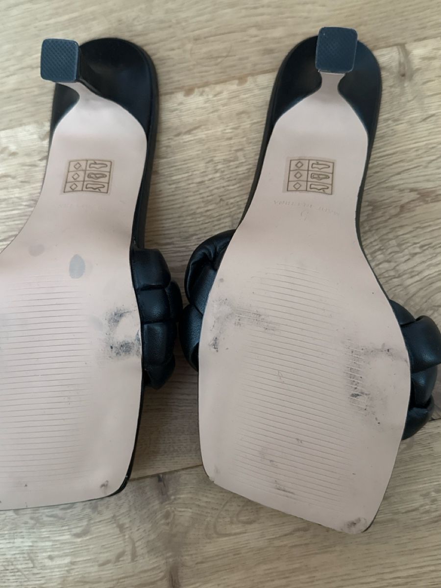 Scarpe da donna: Raid Sandalen schwarz Grösse 38 – Usato da Embrach venduto da shila_03 2