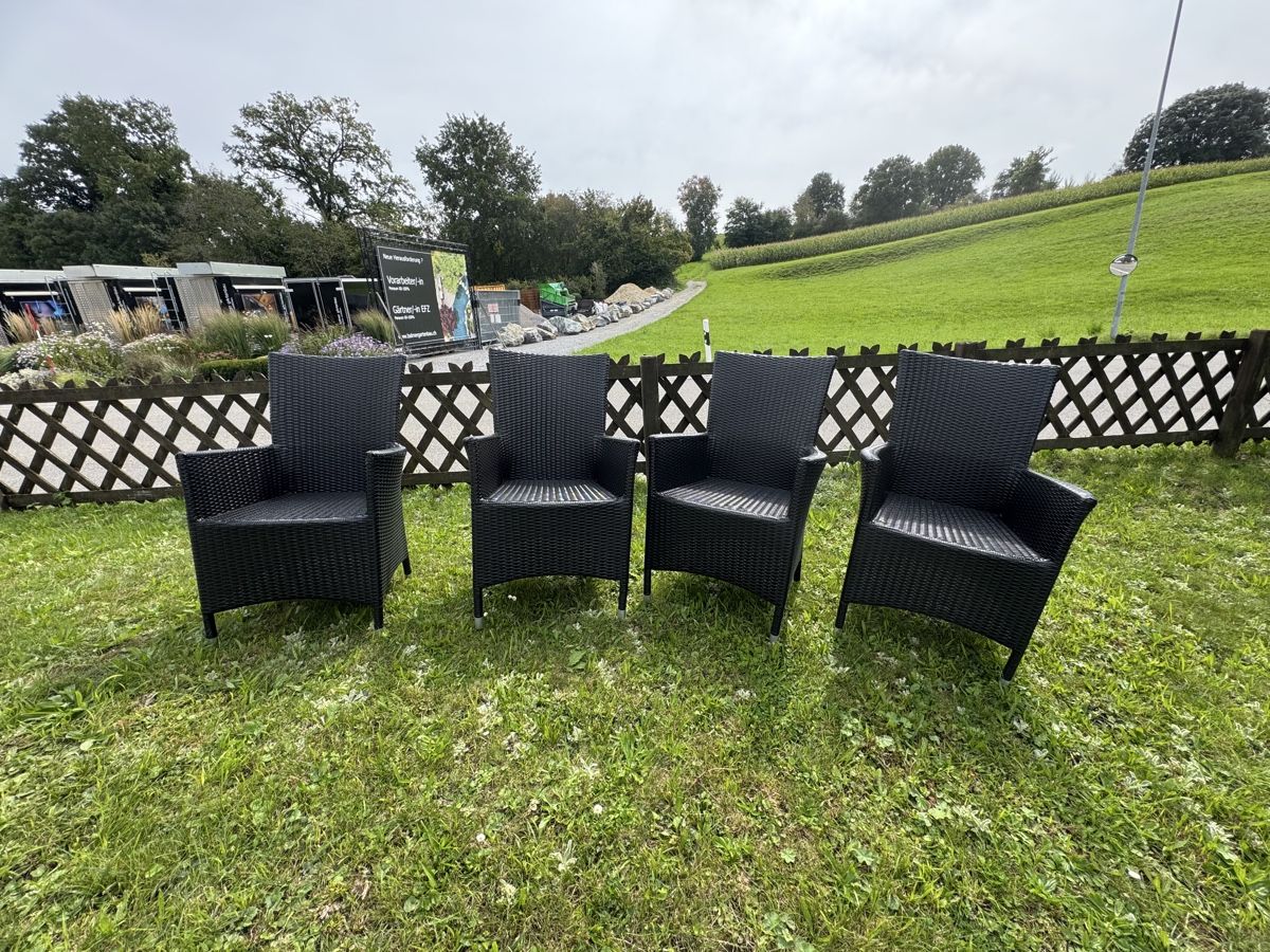 Stühle: 4 Gartenstühle – Gebraucht aus Büetigen von taninhach
