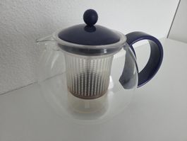 Teekanne aus Glas