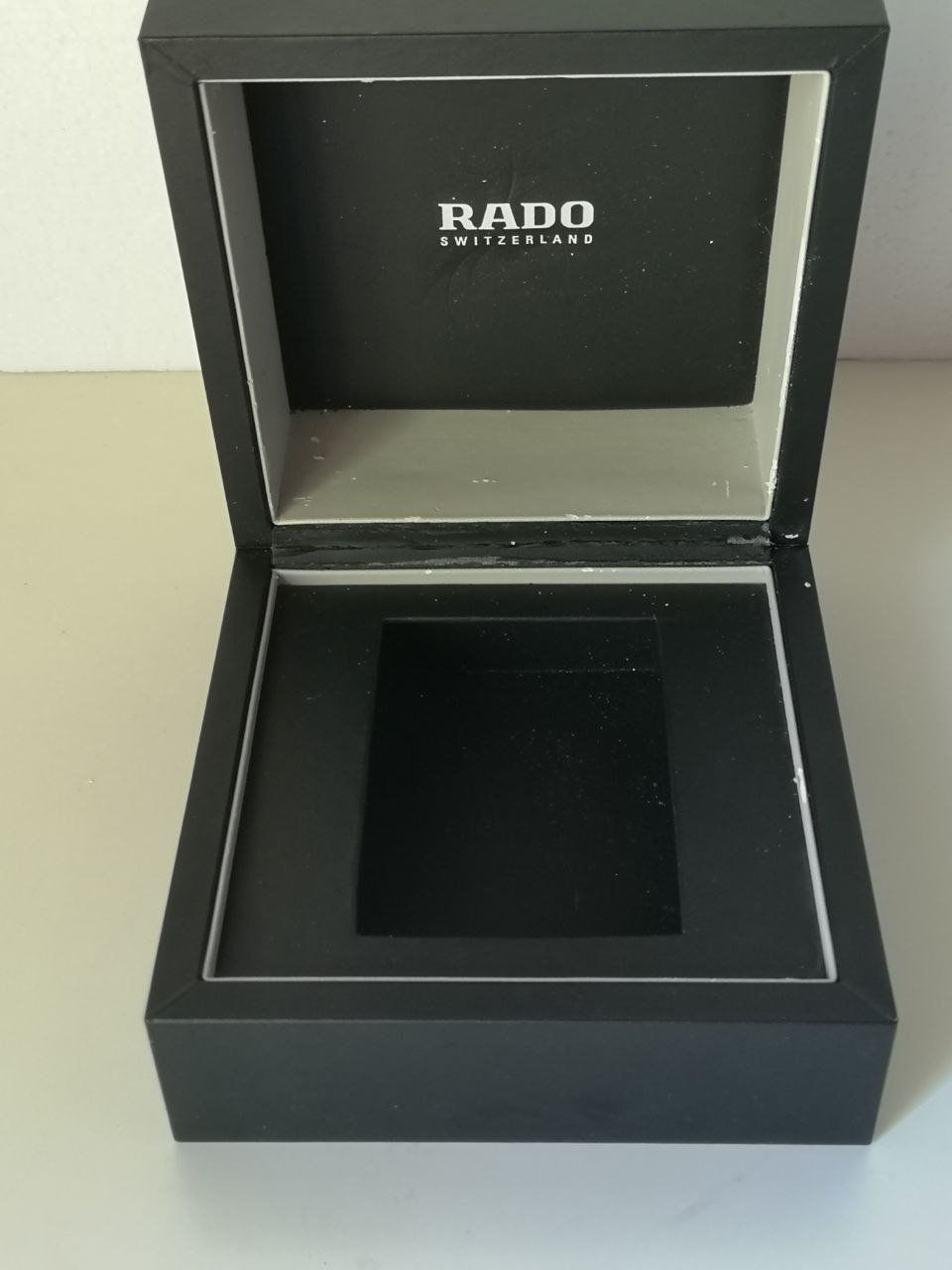 Rado Orologi: Rado-Uhrenbox – Usato da Bern venduto da Yunkom 1