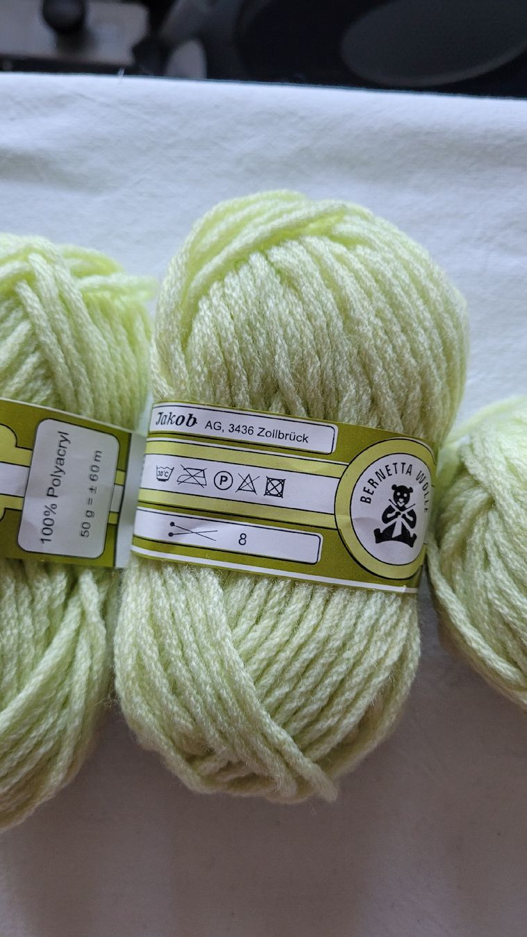 Lana: Strickmaterial – Usato da Winterthur venduto da bru_ky8f 1