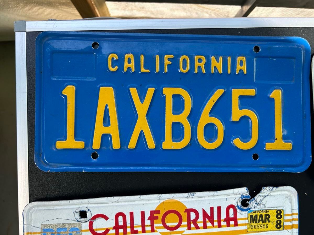 Insegne: USA Autonummern – Usato da Luzern venduto da Skywalkerone 3