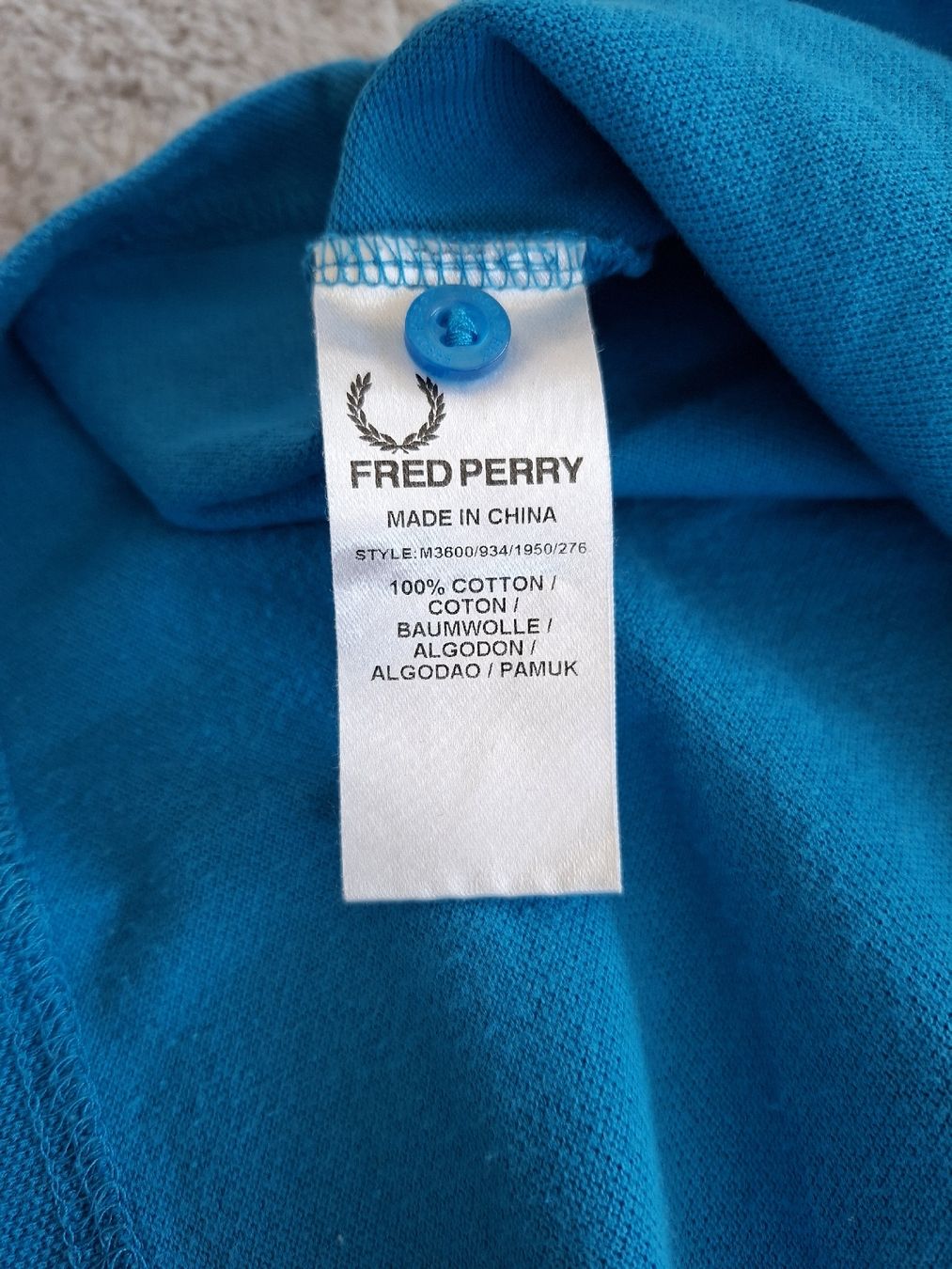 Fred Perry Magliette Polo: Polo Fred Perry bleu taille L slim – Usato da Renens VD venduto da ser_j2fn 5