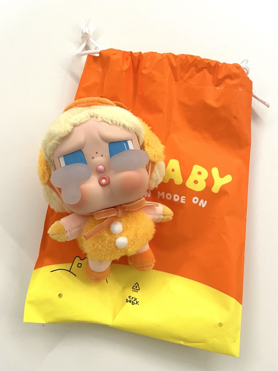 Pop Mart Statuette: POP MART CRYBABY VACATION MODE ON – Nuovo (secondo la descrizione) da Ziefen venduto da Elar_store