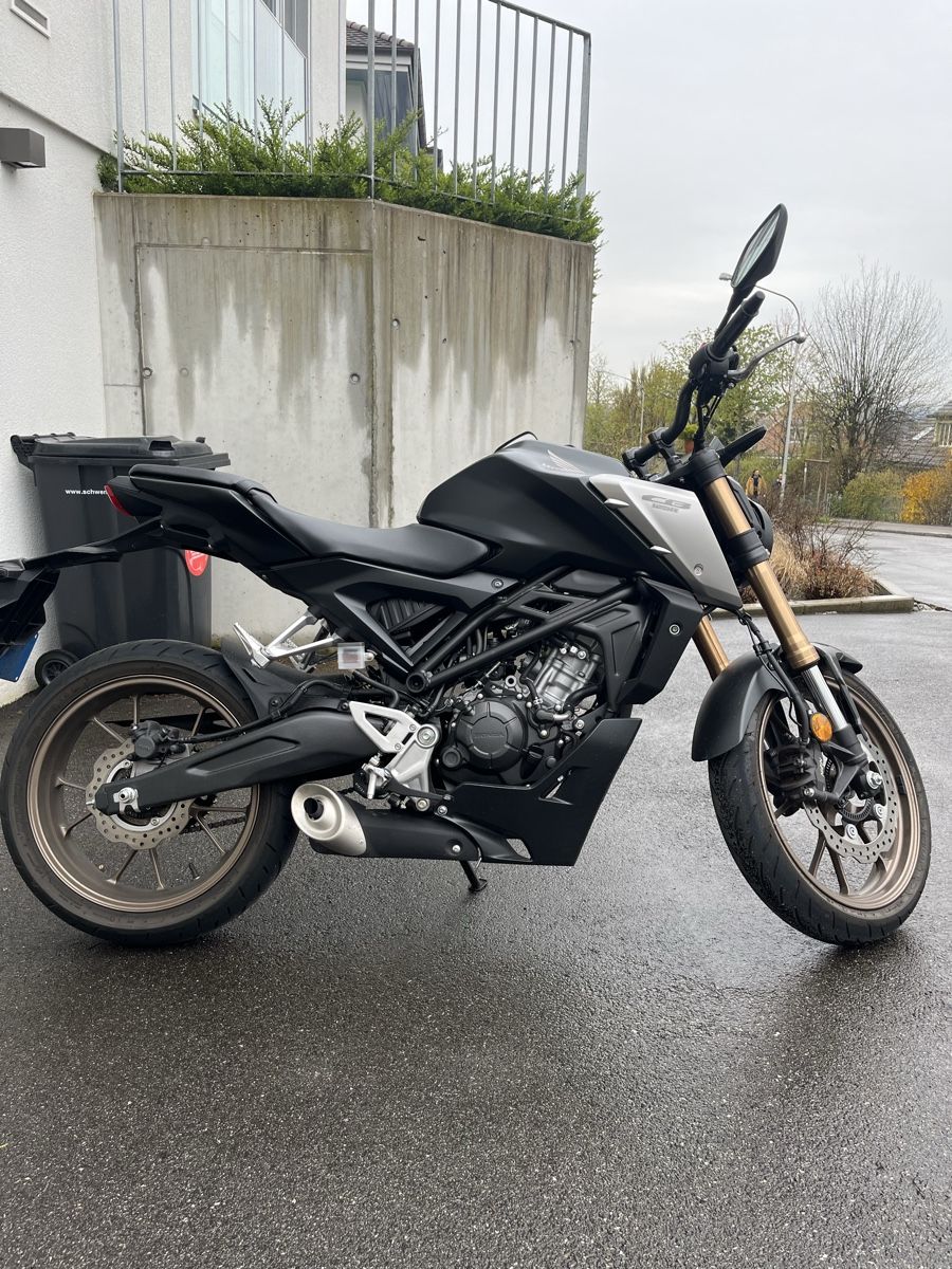 Honda Strasse: Honda CB 125 R – Gebraucht aus Spiegel b. Bern von Cristiansells 2