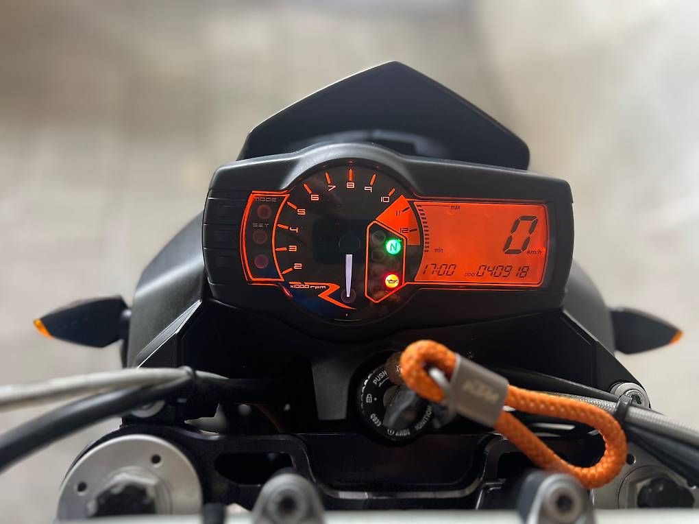 KTM Strada: KTM Superduke R – Usato da Münchenwiler venduto da ben_k8dy 2