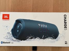 JBL Charge 5  Neu & originalverpackt (versiegelt)