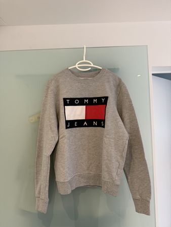 Tommy Jeans Pullover grau Grösse S guter Zustand