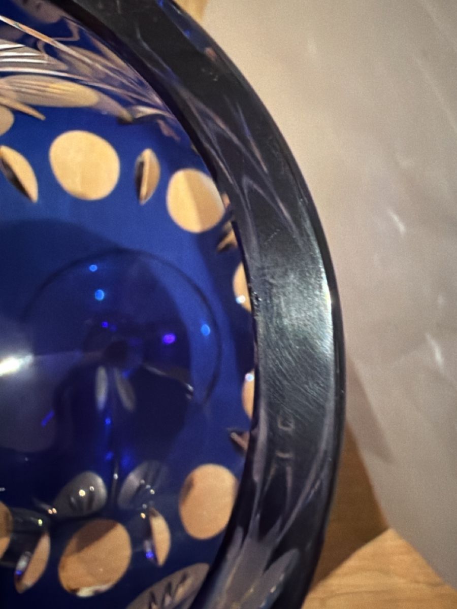 Vase & Récipients: Grande Coupe / Vase  Taillé Bleu – D'occasion à Echallens par JAR69 4
