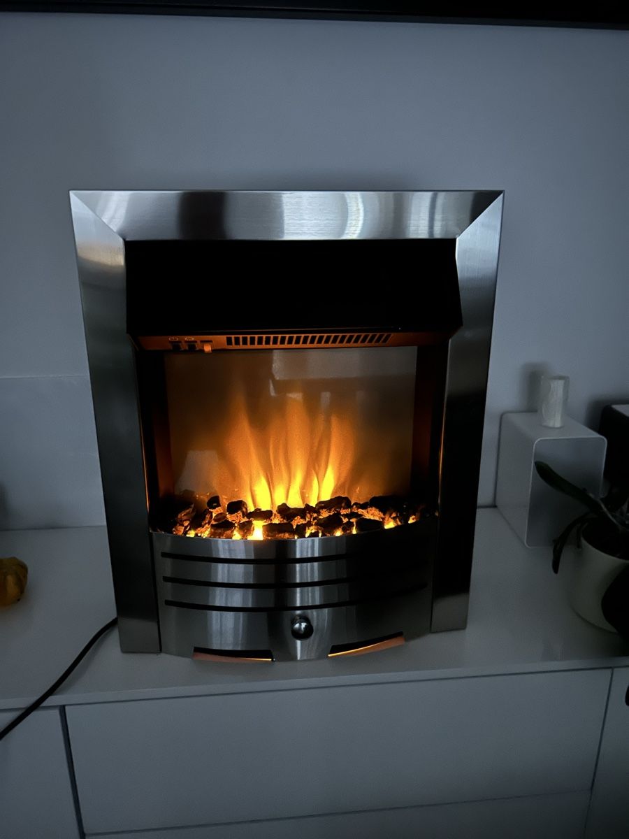 Cheminée: Elektrischer Kaminofen – D'occasion à Aeschlen ob Gunten par Maensch