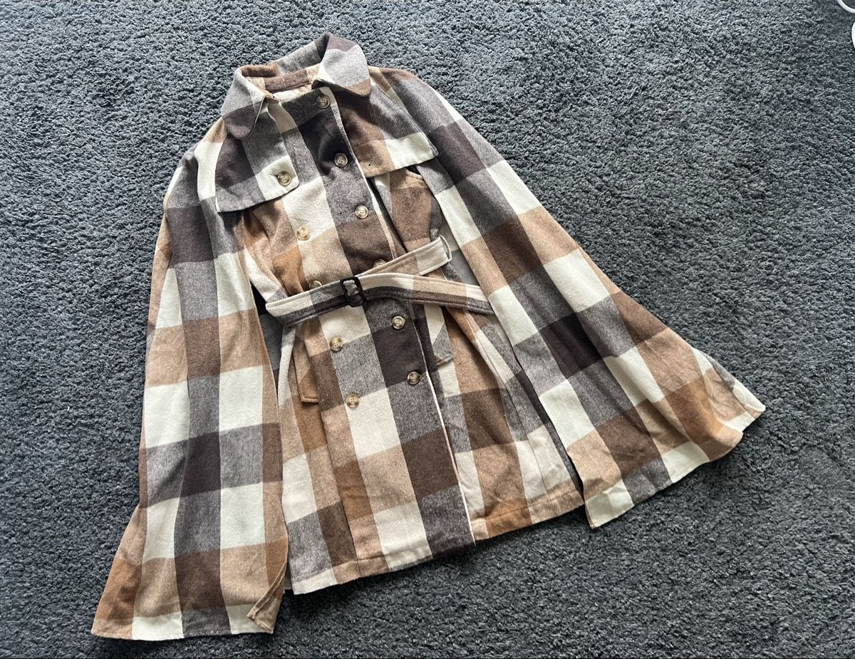 Autres vêtements femmes: Cape/Gilet  Gr.S – Neuf (Voir description) à Effretikon par Briga.S.