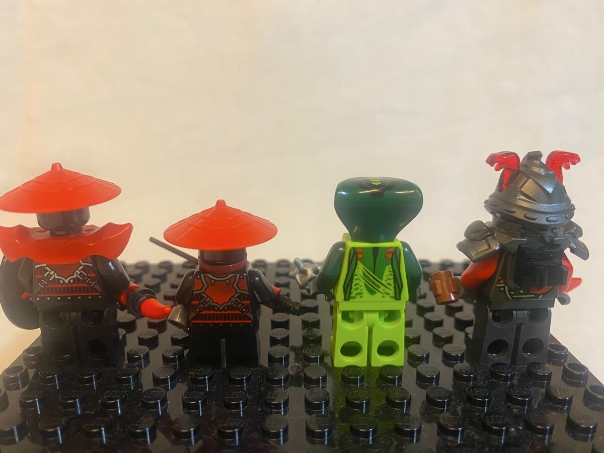 Lego Spielzeuge: LEGO Ninjago Figuren – Gebraucht aus Zollikerberg von Oswaldo78 1