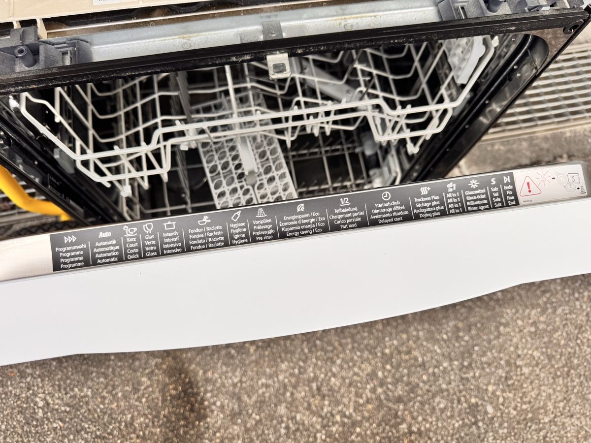 Machines à laver la vaisselle: V-Zug Geschirrspüler 55cm – D'occasion à Horw par dancav 5