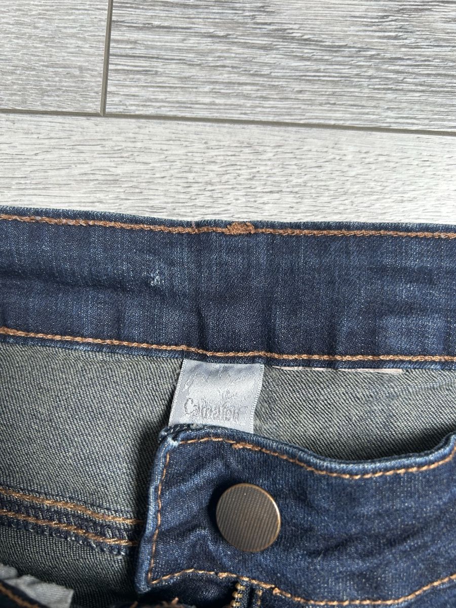 Jeans: Pantalon Capris en Jean Camaïeu - Taille 36 – Usato da Genève venduto da and_k79x 2