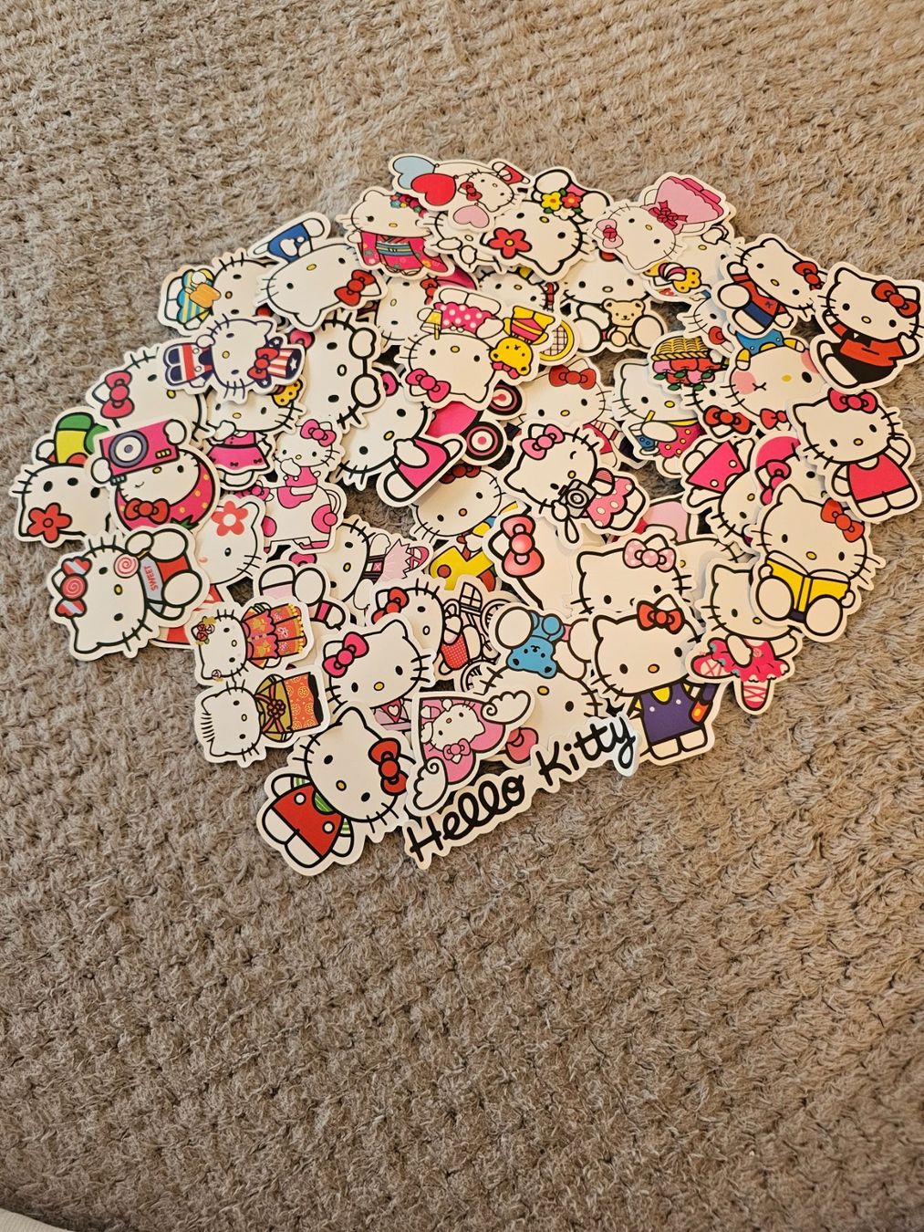 Sticker: 50 Hello Kitty Stickers / Aufkleber – Nuovo e nell'imballaggio originale da Zürich venduto da tanner83