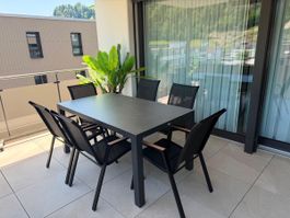 Gartentisch mit 6 Stühlen
