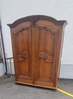 Zweitüriger Bodenseeschrank aus Tannenholz Lasiert