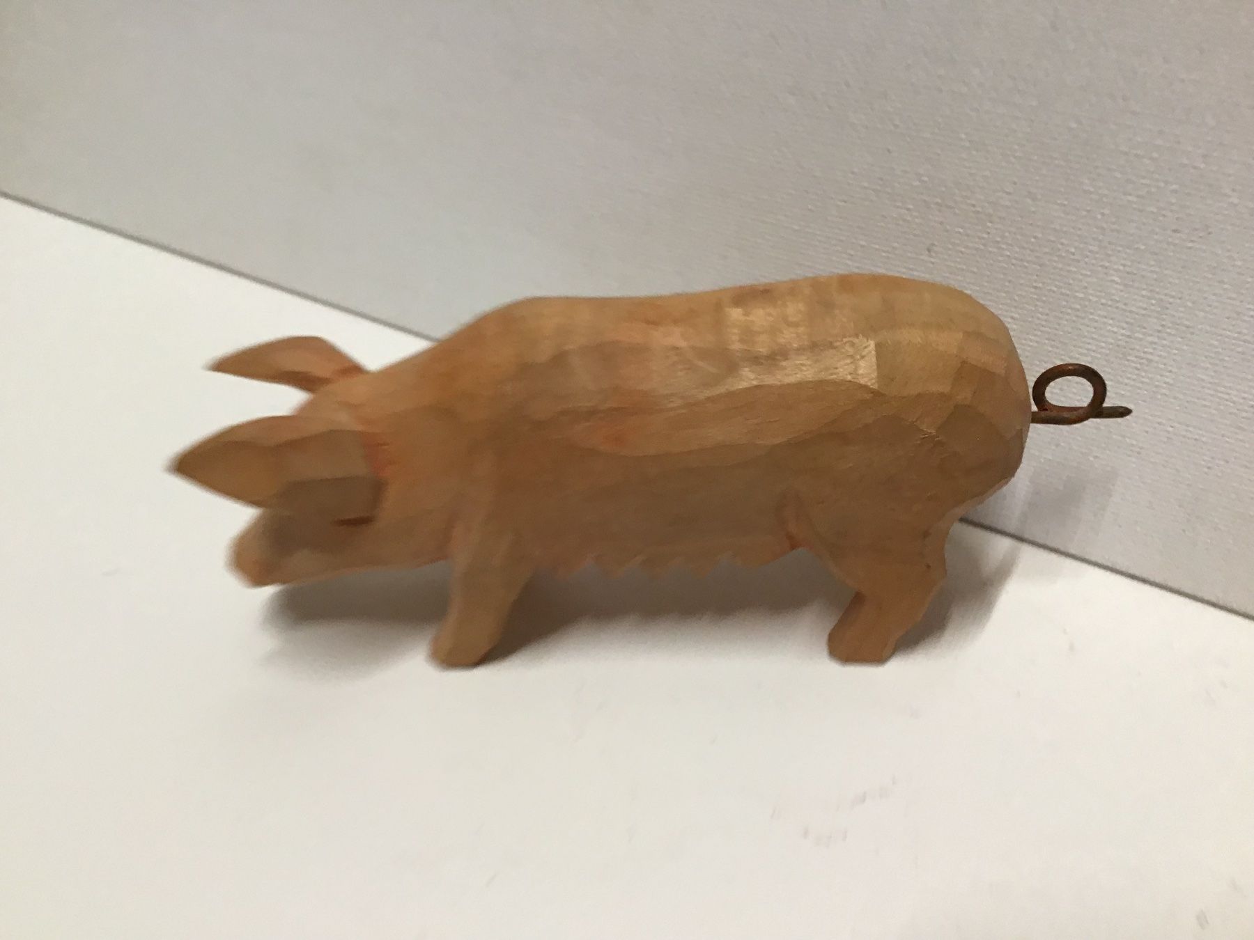 Statuette: Älteres Brienzer Schwein, handgeschnitzt. – Usato da St. Gallen venduto da Goldlilly 5