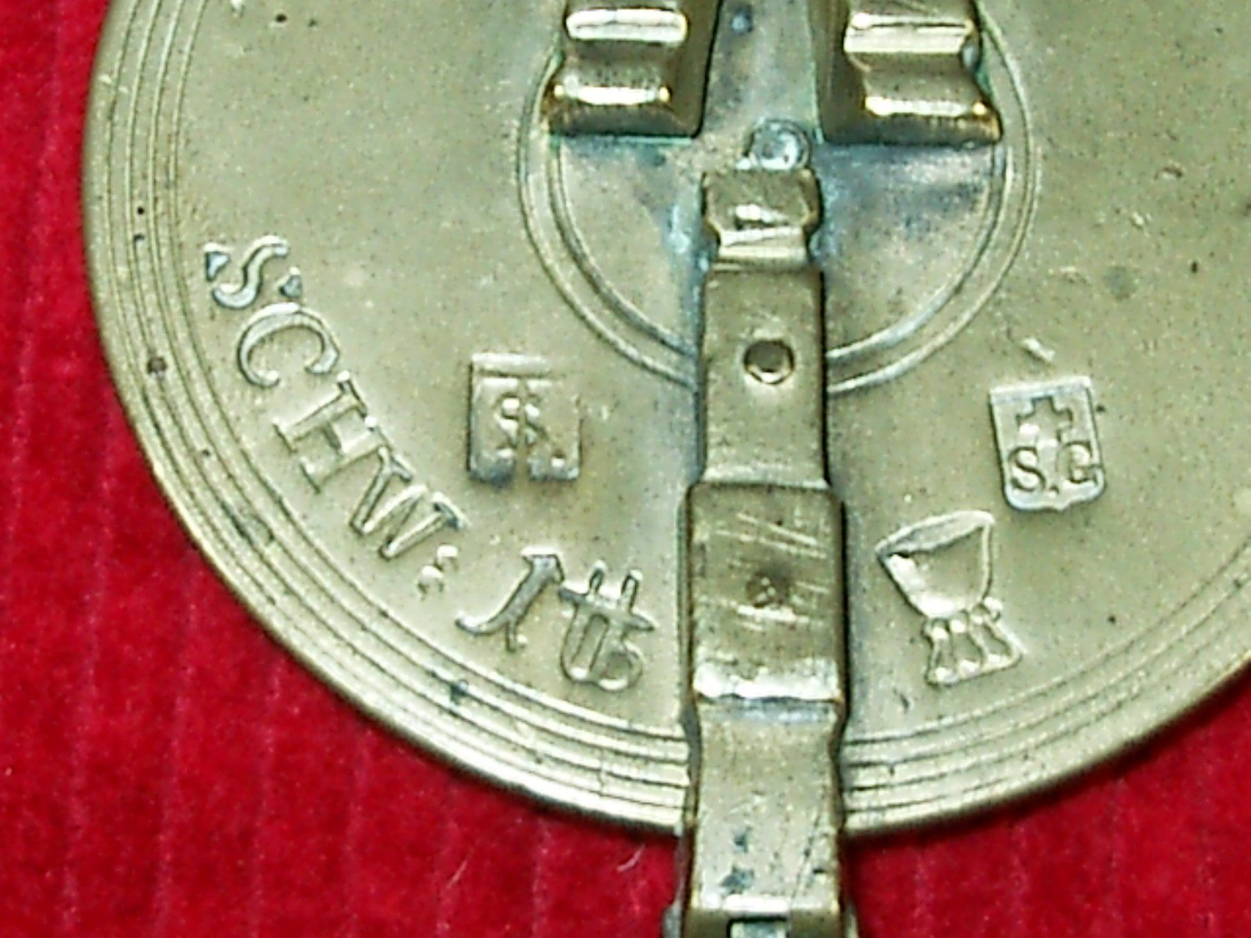 Tutti gli attrezzi: Historisches Bechergewicht, Antik, defekt – Difettoso da Laupen ZH venduto da tonisculati 2