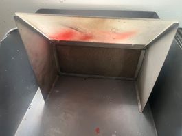 Absauganlage mit Wanne geschweisst