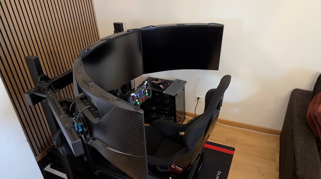 Controller: Setup Simracing (prix négociable) – Usato da Cudrefin venduto da adr_9dgc 1