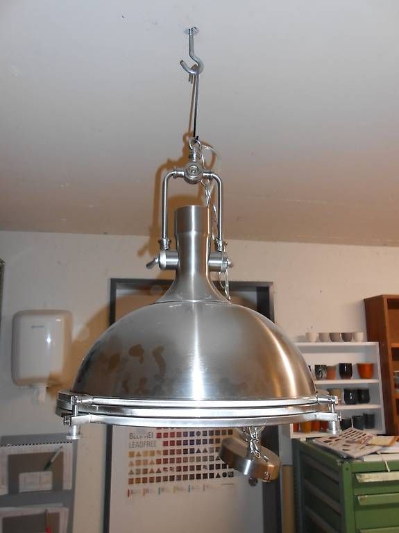 : Wunderschöne massive Deckenlampe  – Usato da Gipf-Oberfrick venduto da Livingstone5