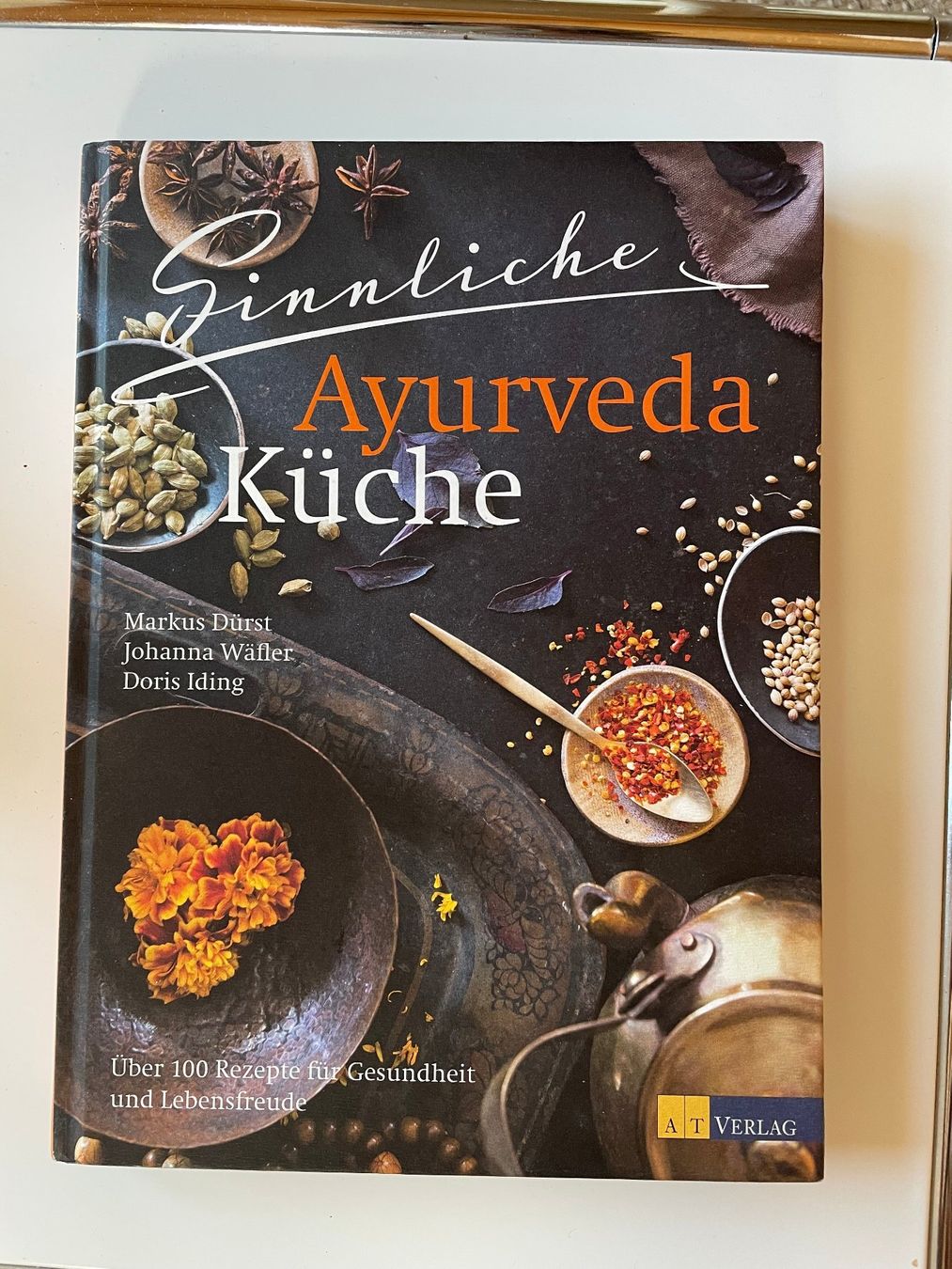 Libri: Kochbuch sinnliche Ayurveda Küche – Usato da Dicken venduto da leonie_11
