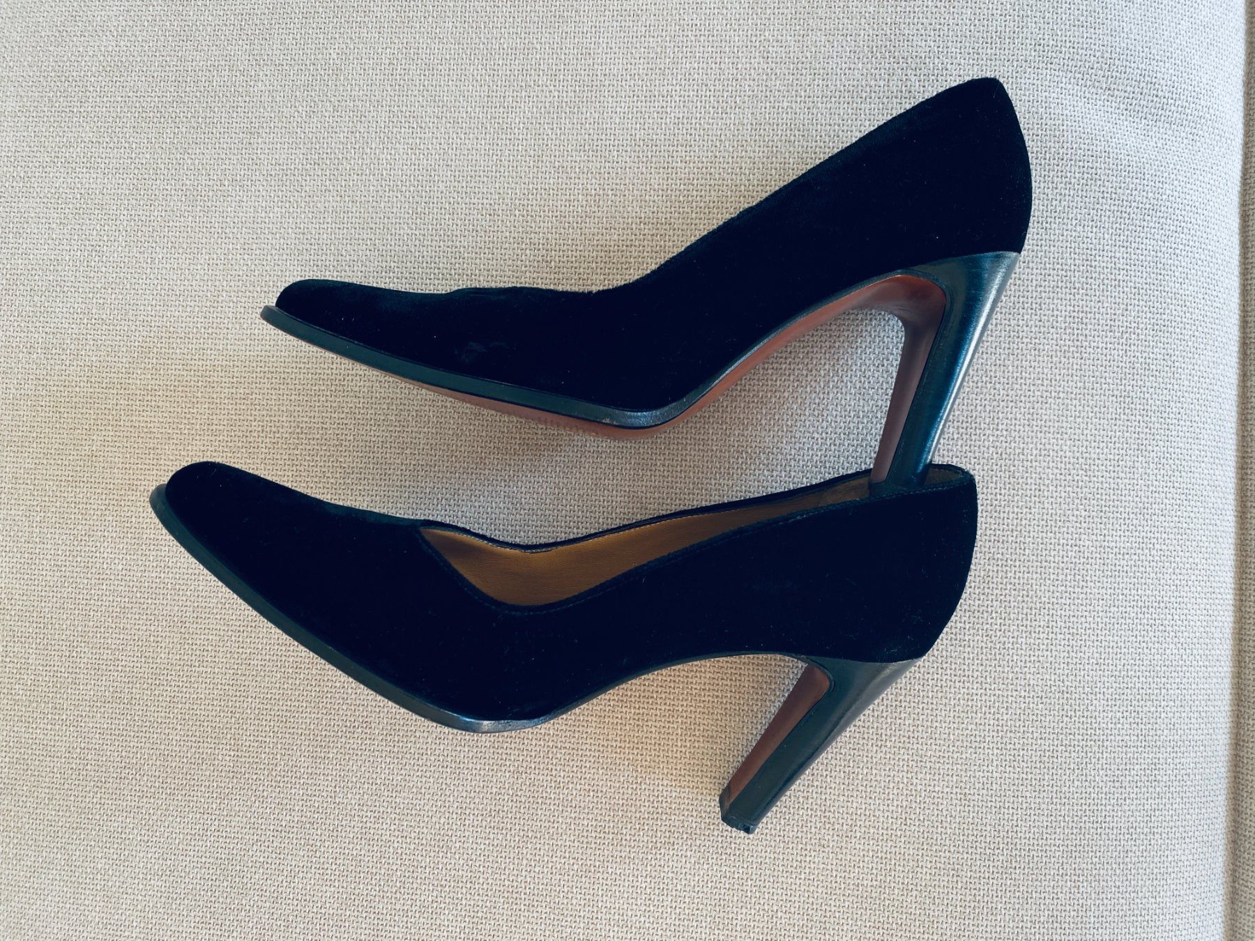 Sergio Rossi Scarpe da donna: SERGIO ROSSI: Pumps, Schwarz, Samt, 37, NP:  585 – Nuovo (secondo la descrizione) da Gunten venduto da divertimenti 1