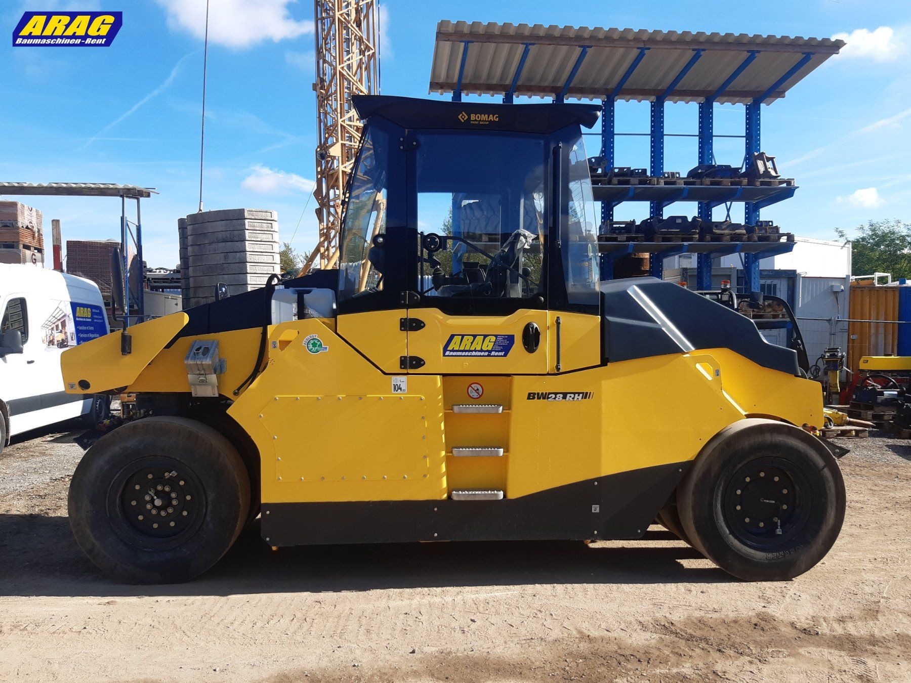Bomag Tutte le macchine: Bomag BW28RH Gummiradwalze – Usato da Hasle LU venduto da Arag08