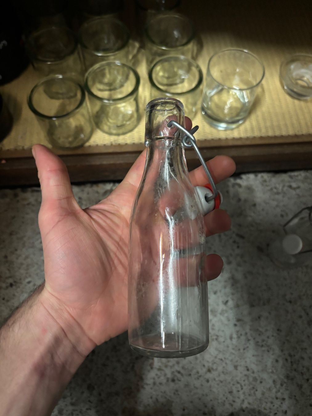 Apparecchiature e tecnologia a gas: Glasflasche (5 Stk. Verfügbar) – Usato da Sennhof venduto da joel.c 1