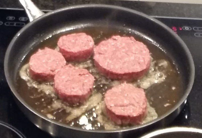 Küchengeräte: Hamburgerpresse GW – Neu und originalverpackt aus Meilen von gwunderfitzig 5