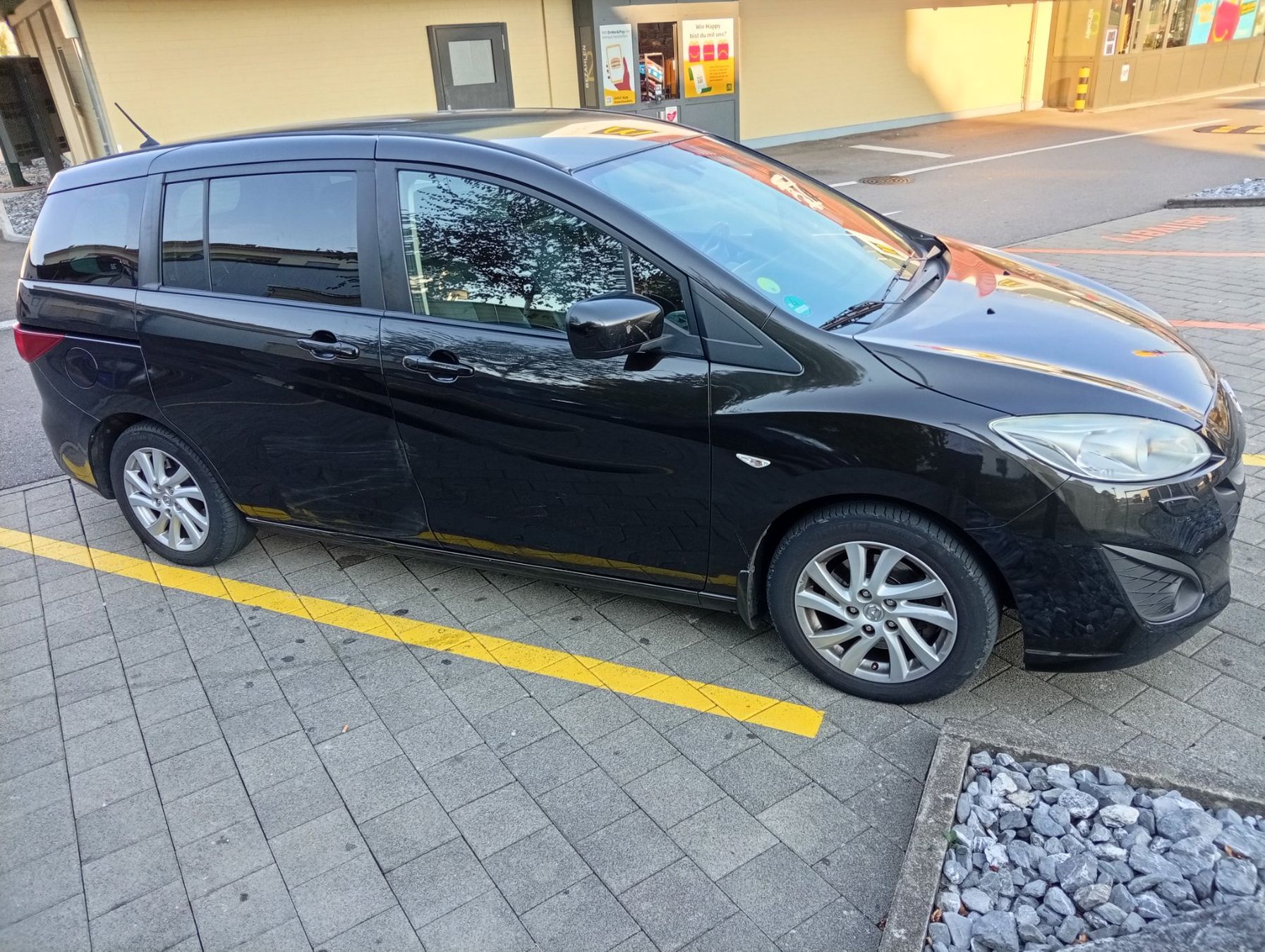 Mazda Automobili: Mazda 5 1.6 diesel 7 platzer – Difettoso da Lichtensteig venduto da ktr_cnm8 1