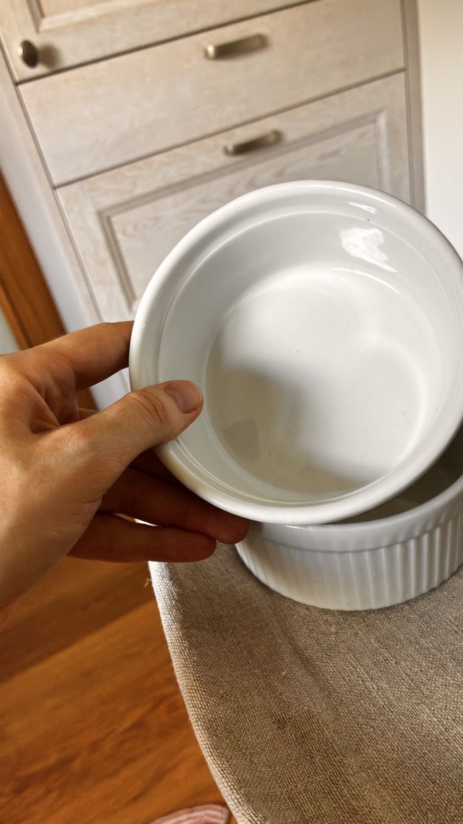 Ciotole: 2 White Ceramic Backformen excellent condition 300 ml – Usato da Untersiggenthal venduto da mic_ksv9 1