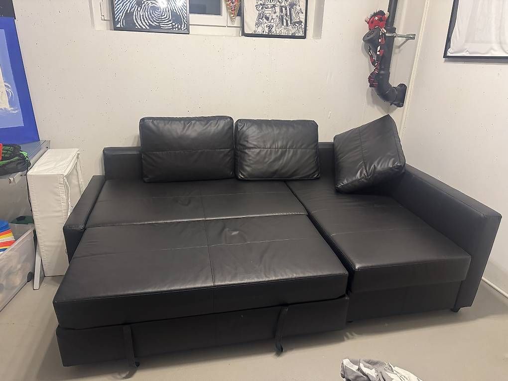 Divani: Schwarzes Kunstleder Sofa  – Usato da Watt venduto da Lionking9 4