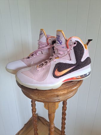 NIKE Sneaker LEBRON IX 9 45 29cm KING OF LA Schuhe Turnschuh