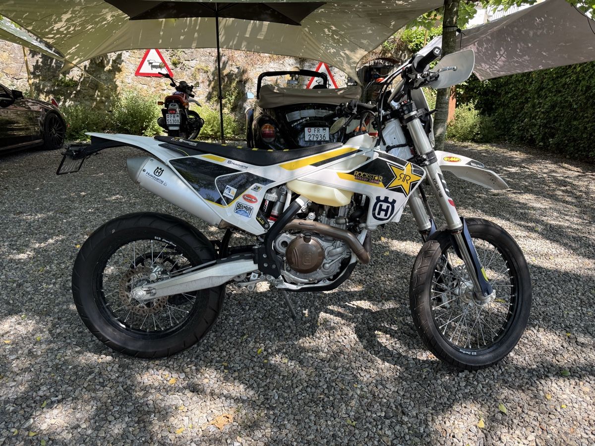 Husqvarna Enduro: Husqvarna FE 450 Mit 2 Reifensatz – Nuovo (secondo la descrizione) da Murten venduto da due_vfp8