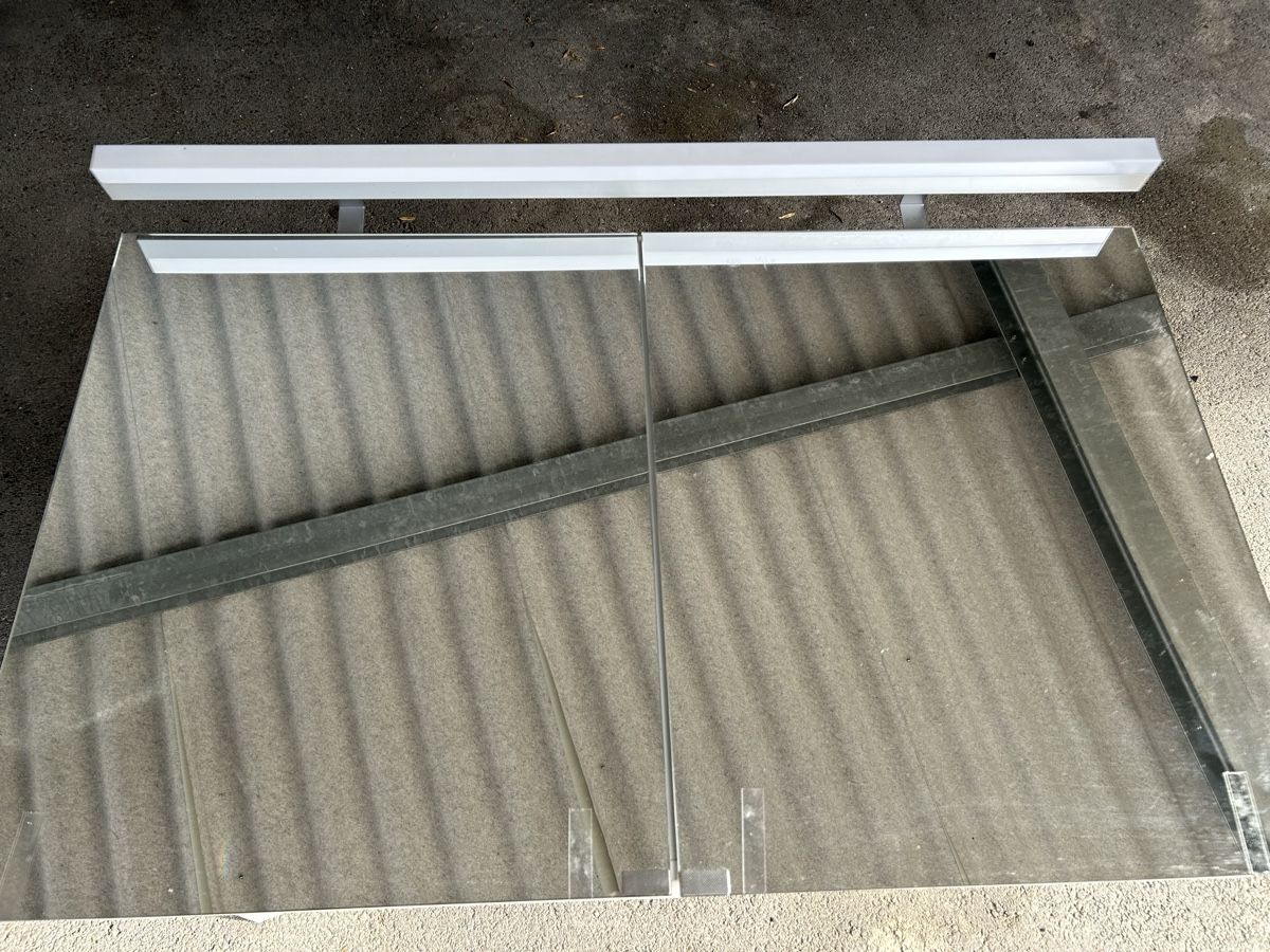 Armadietti a specchio: Meuble salle de bain  – Usato da mont sur rolle venduto da stiankr23 1