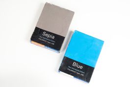 2 Polaroid Filme Type 100 Paul Giambarba Sepia und Blue