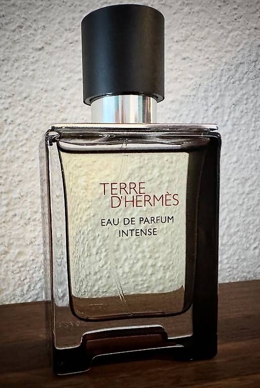 Profumi & Eau de Toilette: Parfüm von Hermes, Terre dHermes Eau de Parfum Intense – Usato da Reiden venduto da clou25