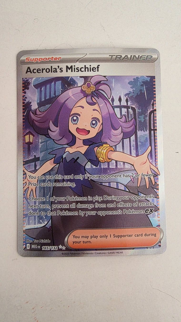 Pokémon Carte collezionabili: Acerola's Mischief - 165/132 - Mega Evolution - Full Art – Nuovo (secondo la descrizione) da Richterswil venduto da Goennjamin90