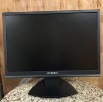 Monitor/Bildschirm HYUNDAI  (19 Zoll)