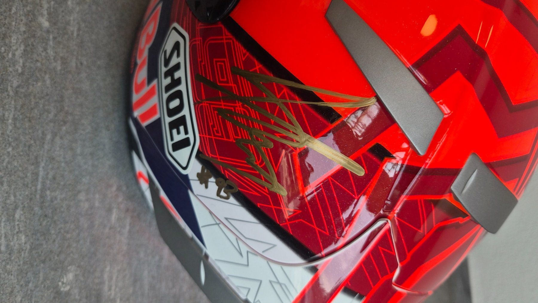 Autografi: Marc Marquez Replica Helm mit Orginal Unterschrift – Nuovo (secondo la descrizione) da Utzenstorf venduto da mbo_y2g7 1